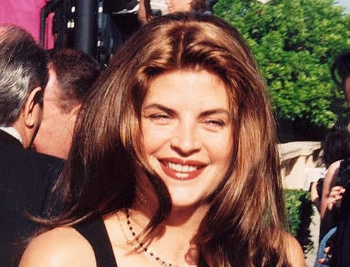 Kirstie Alley amerikai színésznő (71). Leghíresebb szerepe Rebecca Howe a Cheers című sorozatból, amely alakításáért 1991-ben Golden Globe-díjjal jutalmazták. Ő volta Nicsak, ki beszél? filmek sztárja is. (Fotó: Wikipedia/Alan Light)
