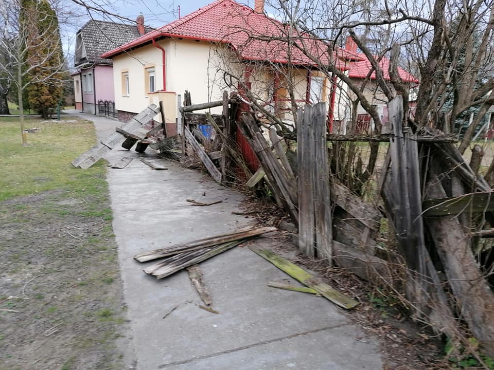 Garázdák Hegyeshalomban