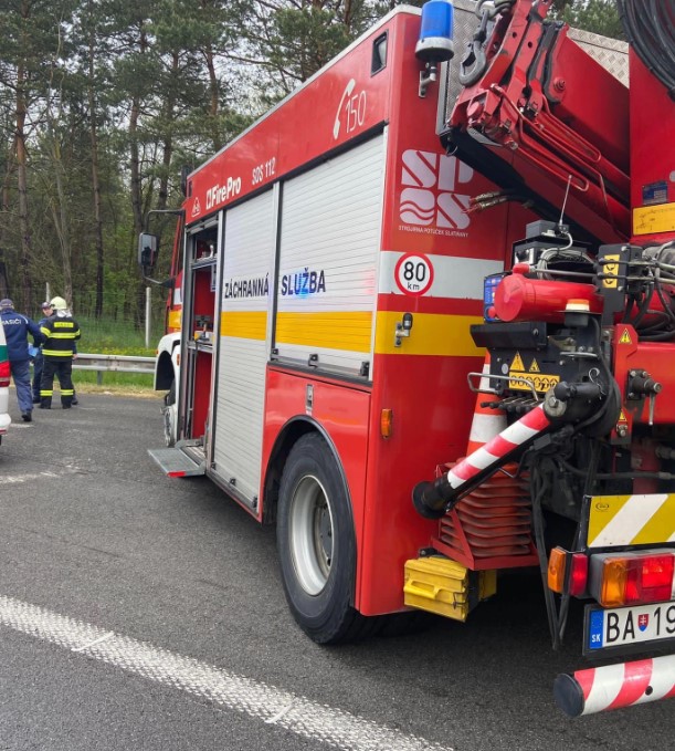 Magyar busz balesete Szlovákiában