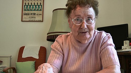 Katkics Ilona Balázs Béla-díjas filmrendező, érdemes művész (96). Neve sokaknak nem ismerős, pedig gyermekkorában mindenki látta filmjeit. Egy kis ízelítő: Kincskereső kisködmön, A palacsintás király, Barátom, Bonca, Tündér Lala. 