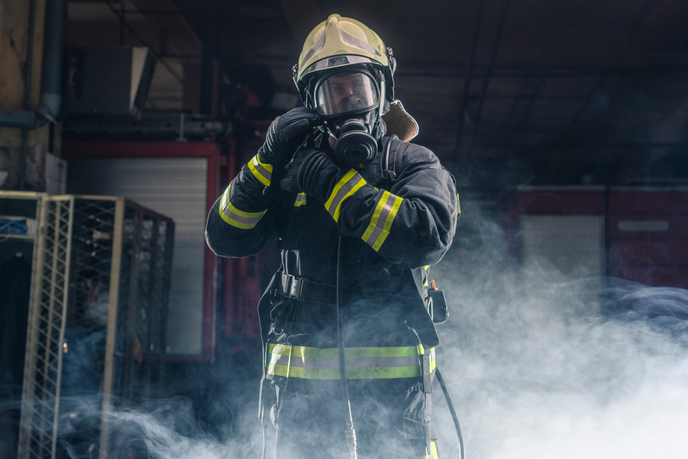 Tűzoltóknak is 65 év az öregségi nyugdíjkorhatár, megszűnt a 25 év szolgálati idő letöltésével járó korai nyugdíjazás.