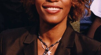 2. Whitney Houston-2
