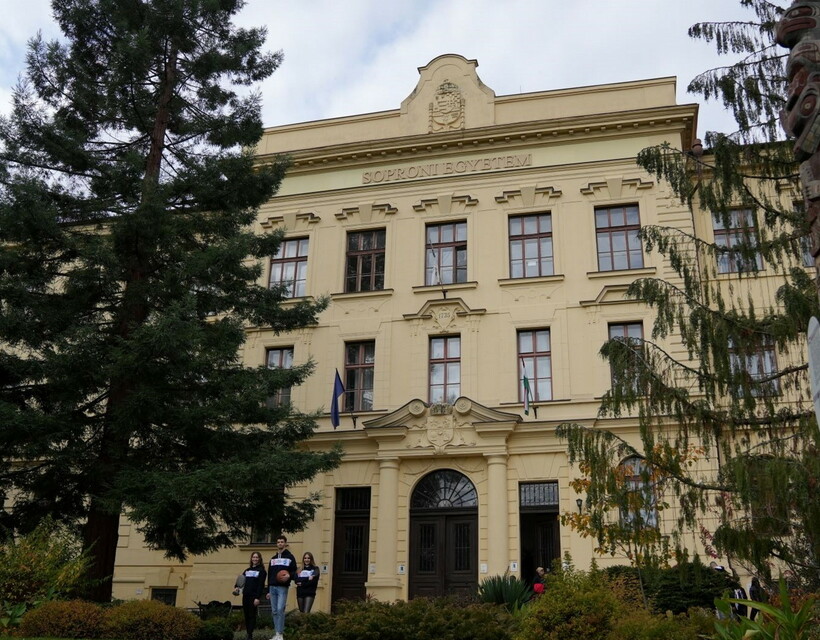 Soproni Egyetem 