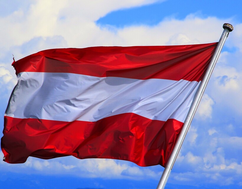 Ausztria, zászló