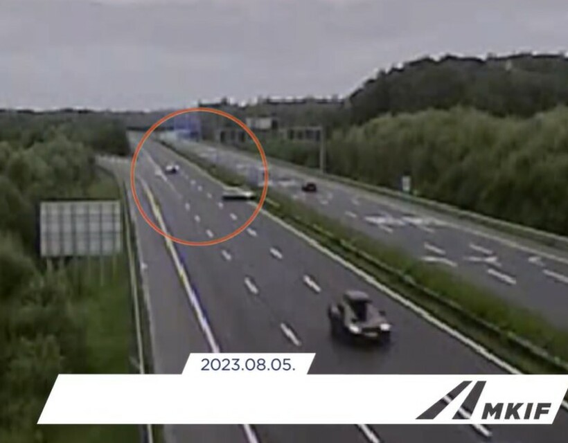 m7