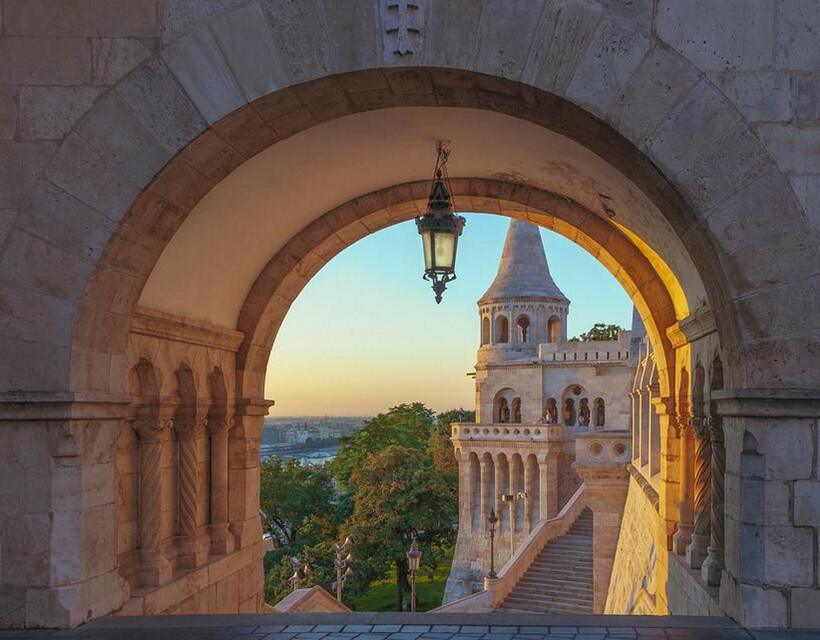 Magyraország, Budapest, értékek
