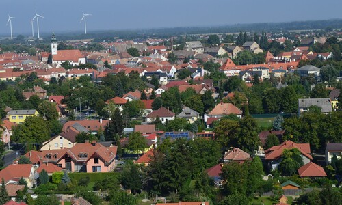 elnevezések