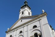 A győri székesegyházat II. János Pál emelte a bazilika rangjára 1996. szeptember 7-én. -4